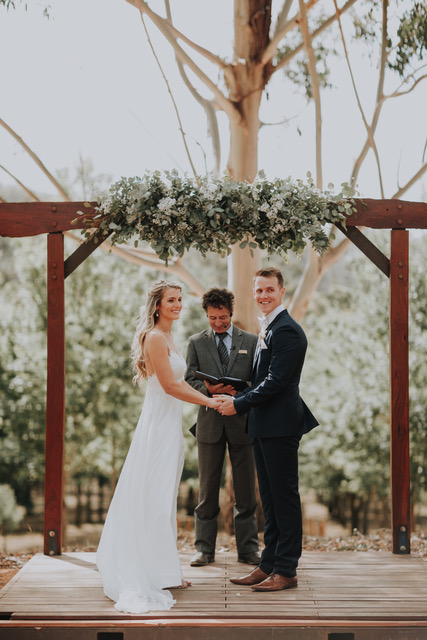 Stonebarn Wedding: Emily & Patrick