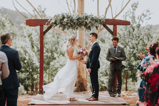 Stonebarn Wedding: Emily & Patrick